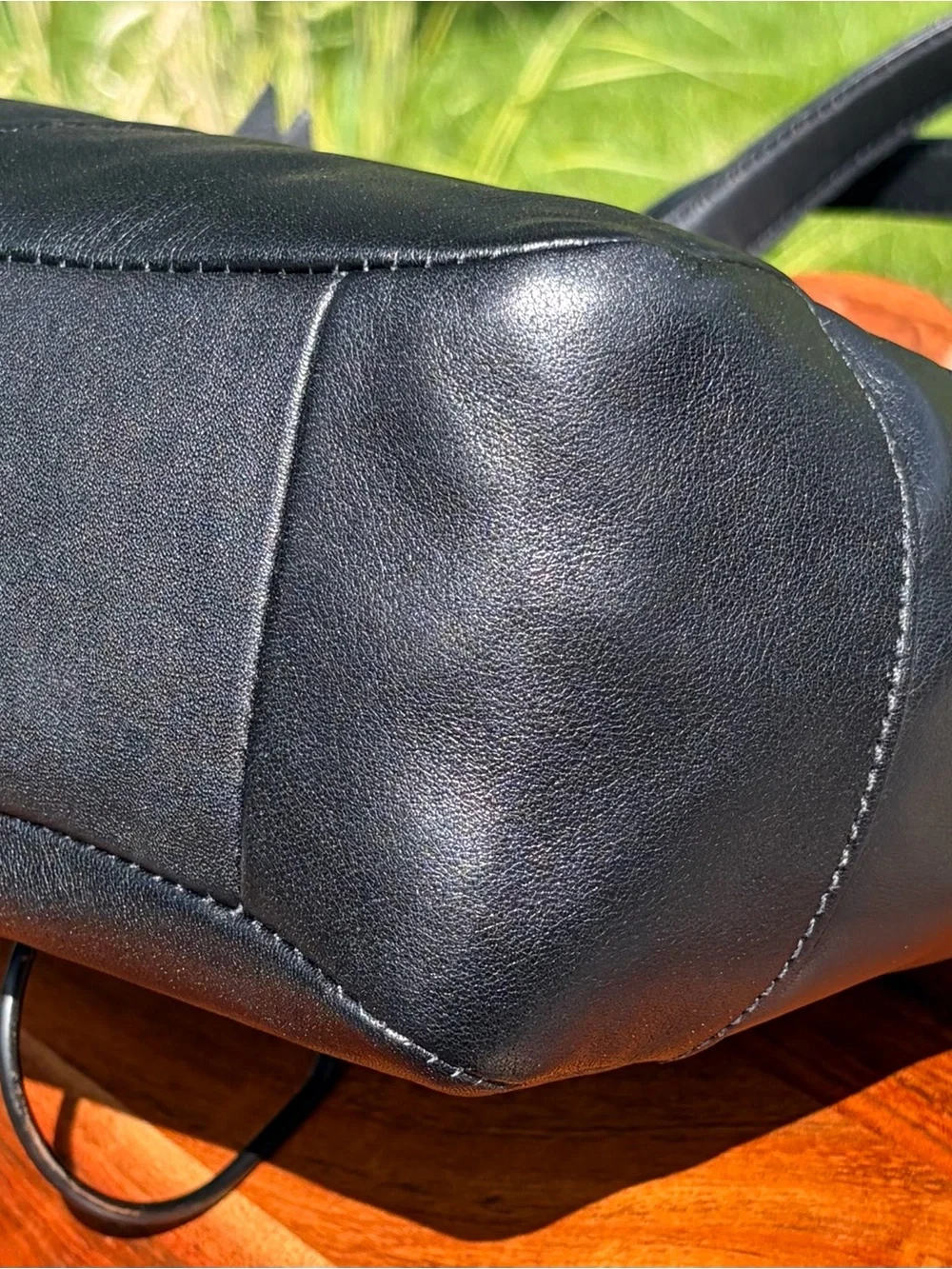 Coach Small Chelsea Black Leather Shoulder Bag Like New